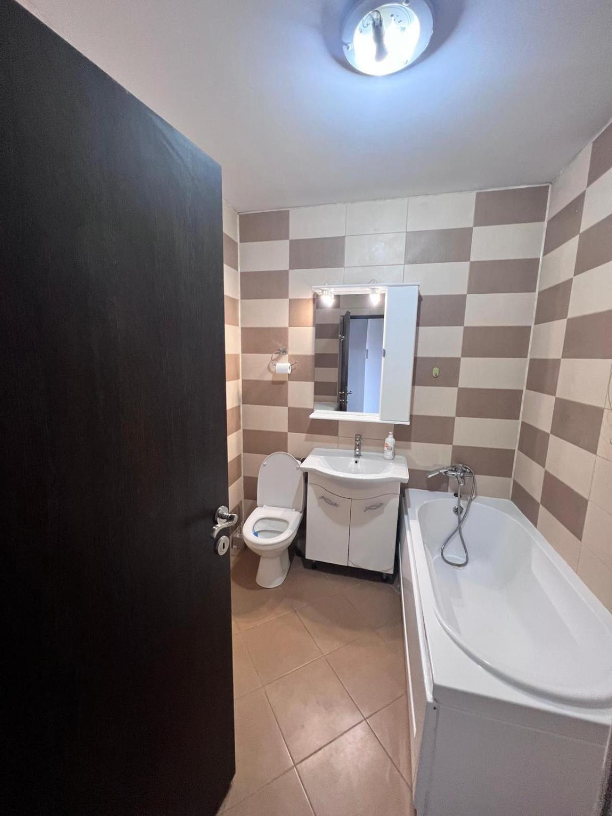 Chindia Apartament Търговище Екстериор снимка